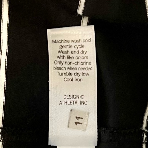 Athleta Balboa Island x ATHLETA Midi Dress size Large Black/White Stripe - Picture 8 of 8